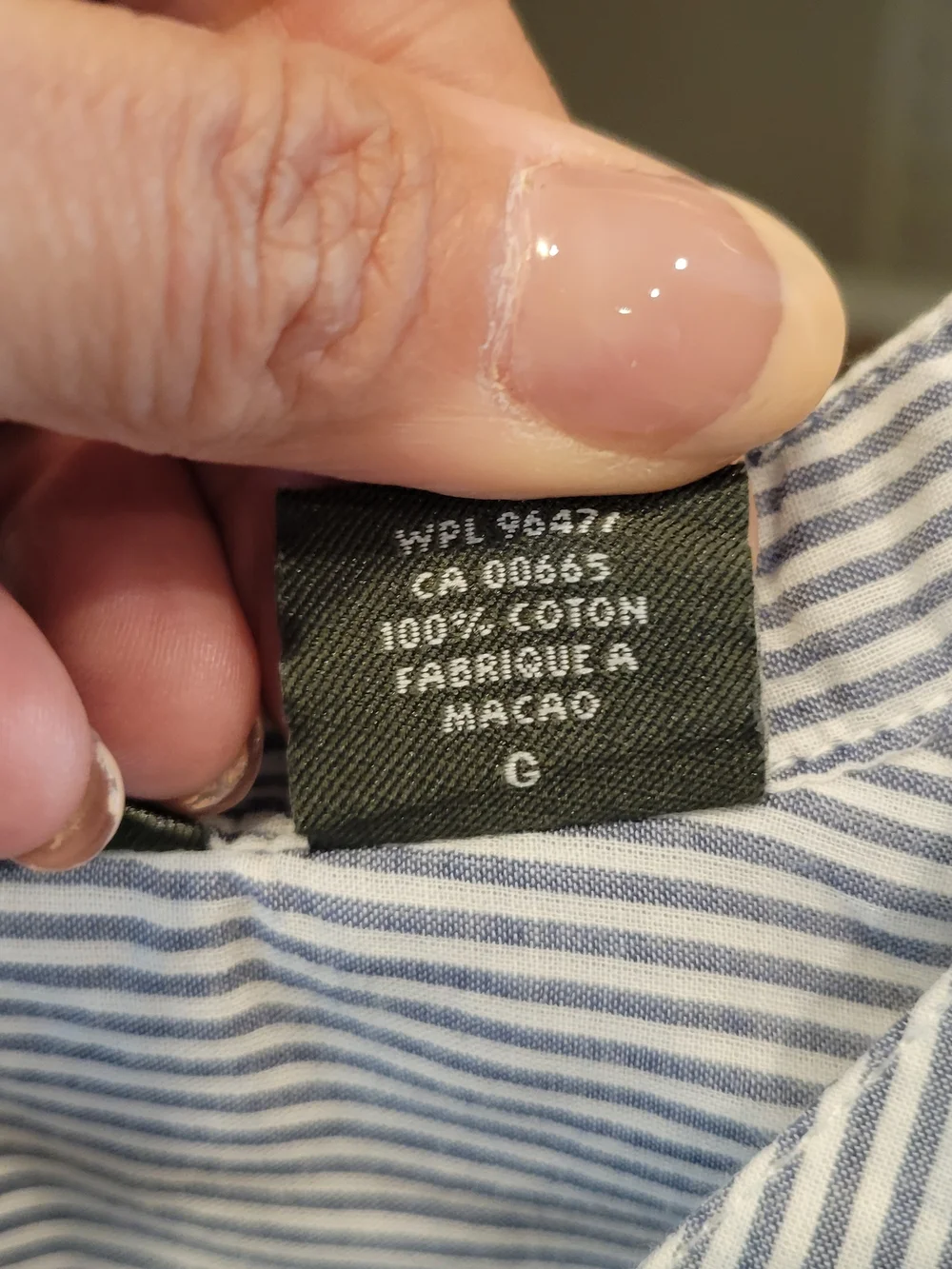 Eddie Bauer Blue and White Striped Women's Pullover Blouse - Picture 3 of 6